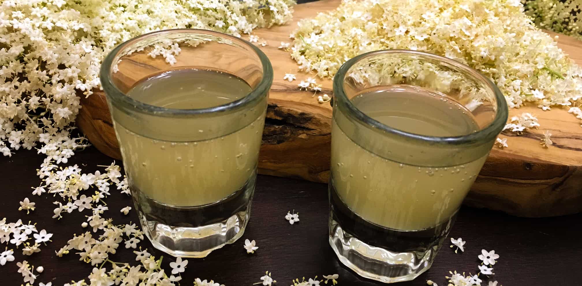 sparkling-elderflower-syrup-featured-image